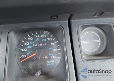 1995 Jeep Wrangler / Yj Se z USA, uszkodzony, nr VIN 1J4FY29S4SP212407